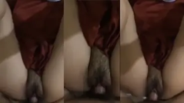Bokep Indo Memek Tebal Cewek Cantik Mulus Backdrop