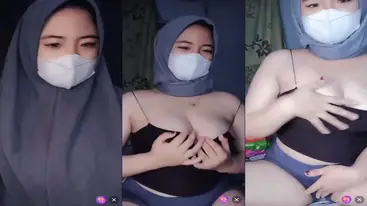 Hijabers Nakal Pamer Payudara Montok Pakai Masker poster