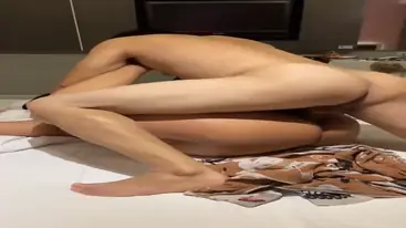 Istri Cantik Digarap Teman Kantor Di Rumah Sendiri poster